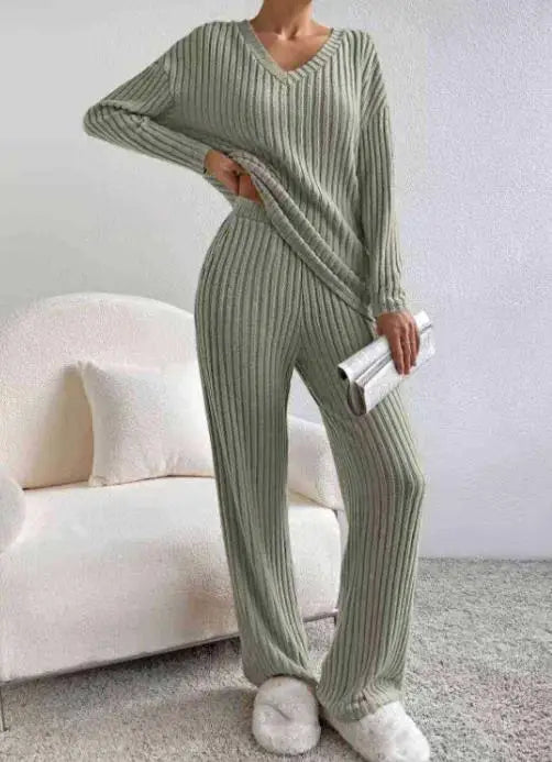 Pyjama femme vert clair à rayures, ensemble col V confortable avec pantalon large et poches
