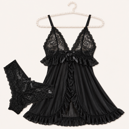 Nuisette en dentelle avec culotte assortie