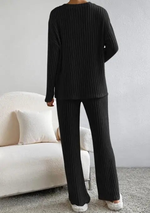 Pyjama femme noir à rayures, ensemble col V confortable avec pantalon large et poches